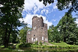 Hanau Wilhelmsbad Burgruine 8452